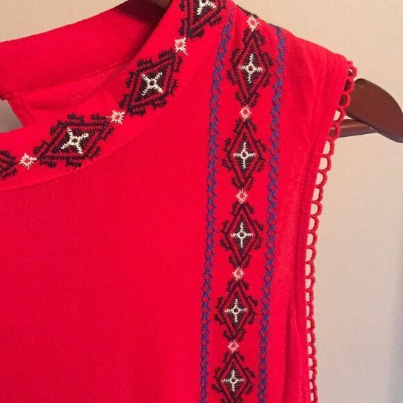 xhilaration Red Embroidered Open Back Dress - XL - Picture 4 of 8